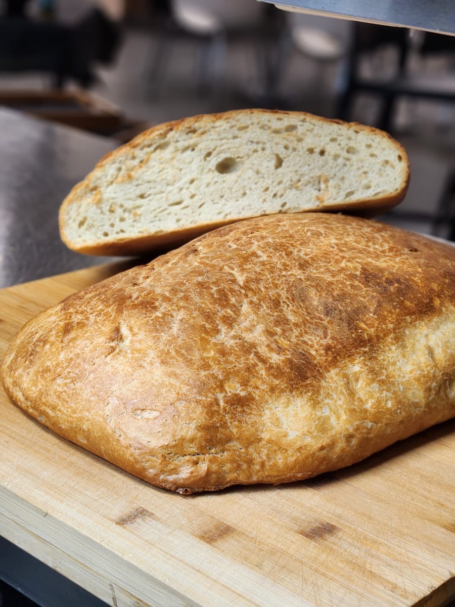 Servicio de pan focaccia artesanal y aove